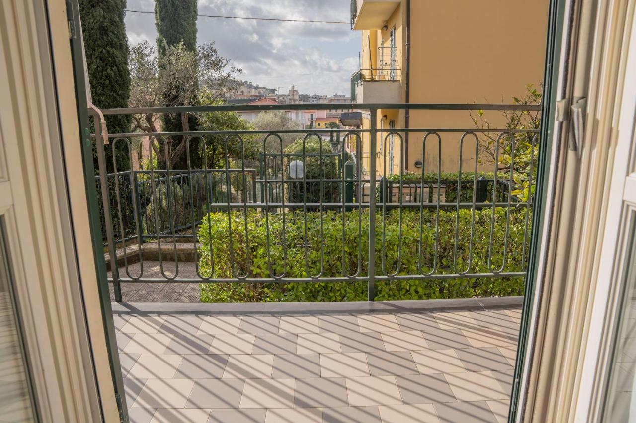 022 - Appartamento Segesta, 400 Metri Dal Mare Con Giardino E Terrazzo เซสตรี เลวานเต ภายนอก รูปภาพ